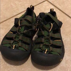 Keen Hiking Sandals size 9